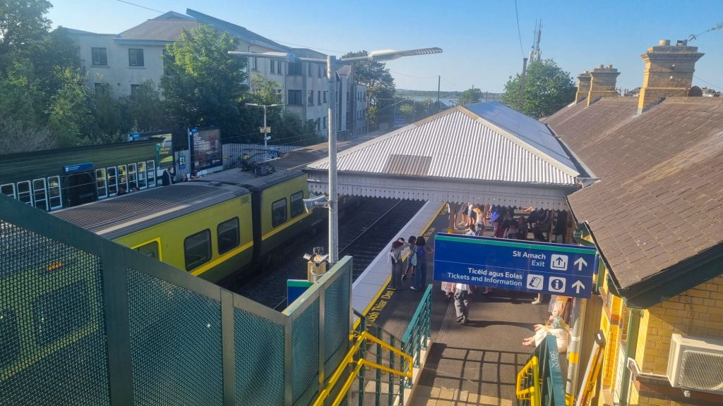 Gare du train DART à Malahide