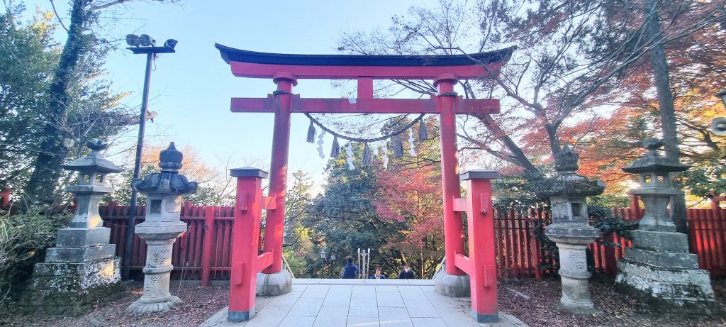 Temple Yakuoin Tori au mont Takao